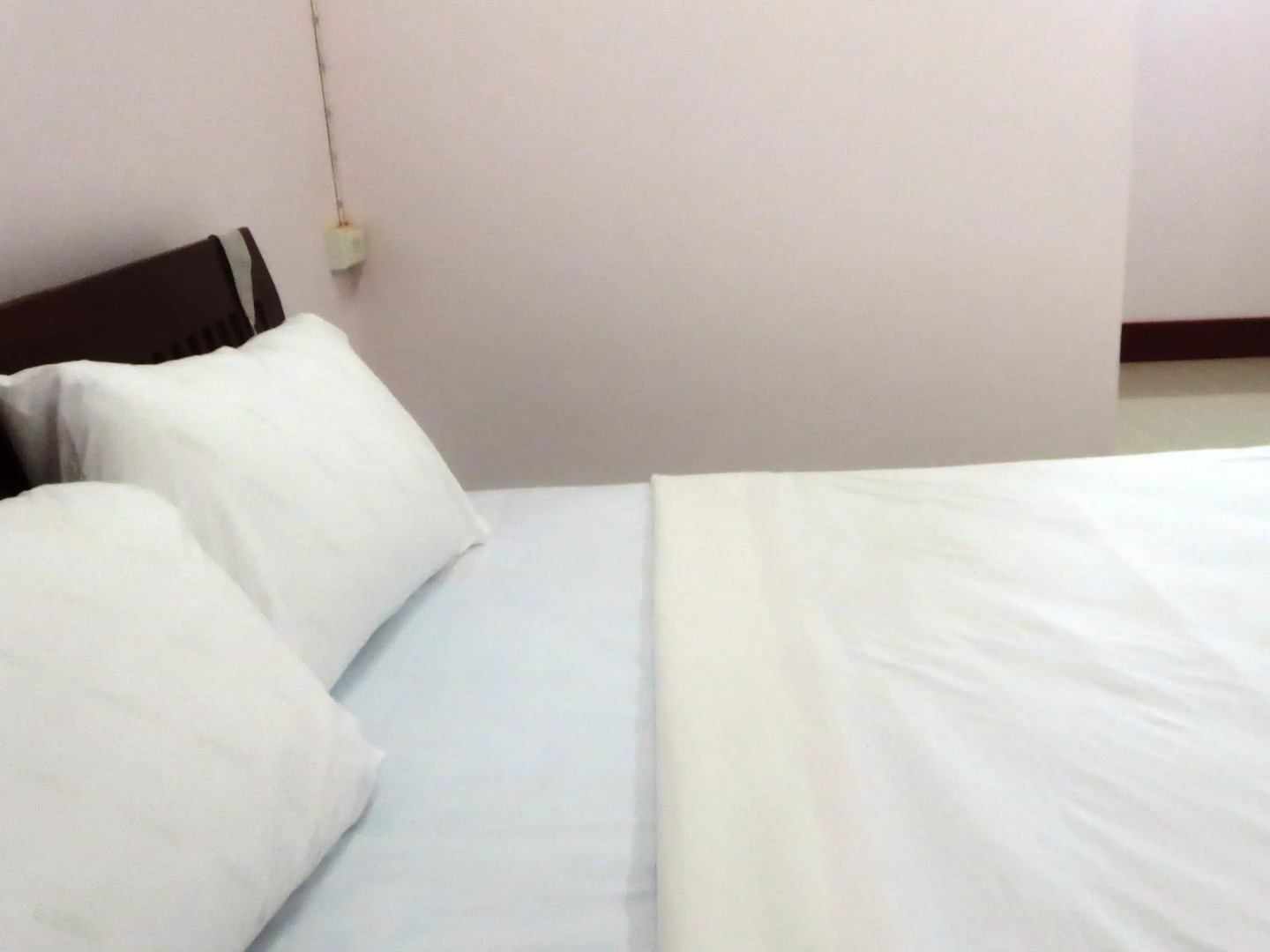 Mama Leurth Sunset Guesthouse