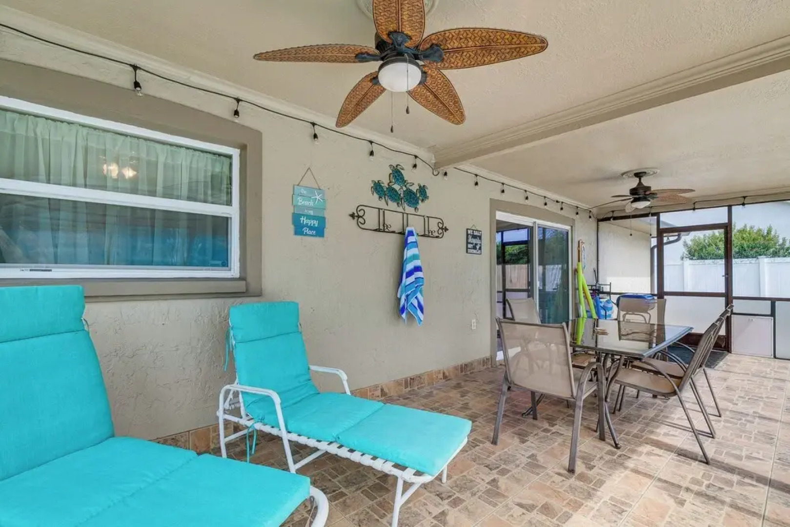Screened Lanai & Heated Pool: Spring Hill Home