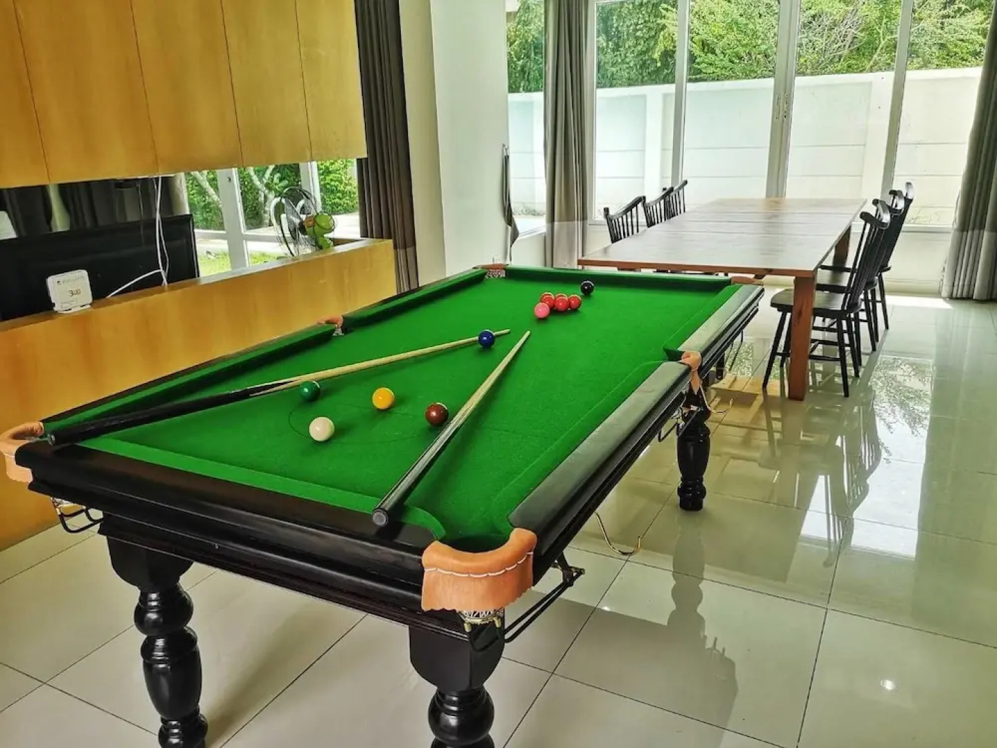 AnB Pool Villa 4BR Beachfront in Pattaya