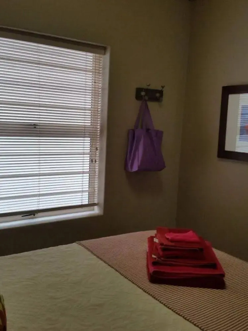 Earthbound Self Catering