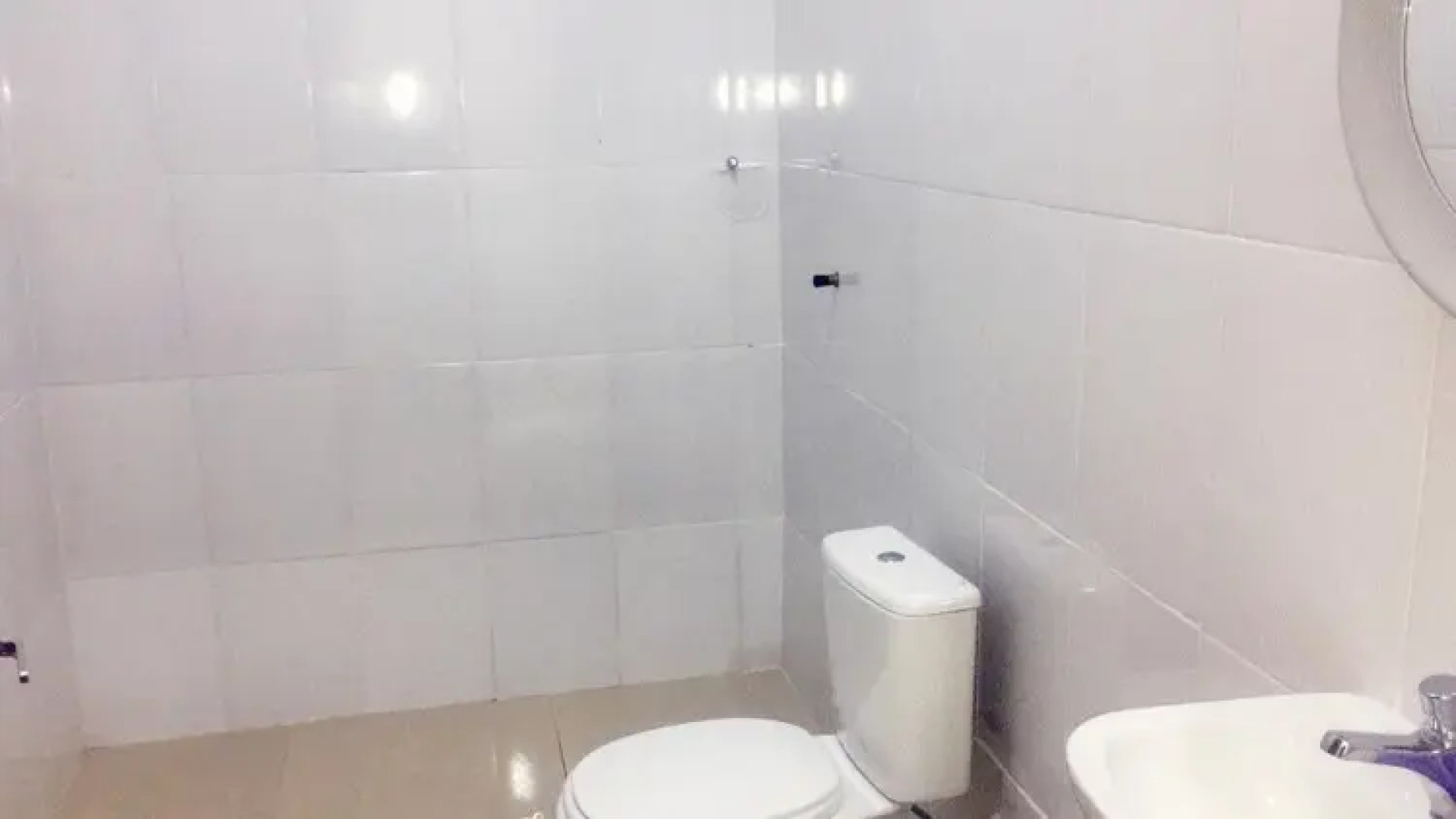 VOA Hotel Greenvile City