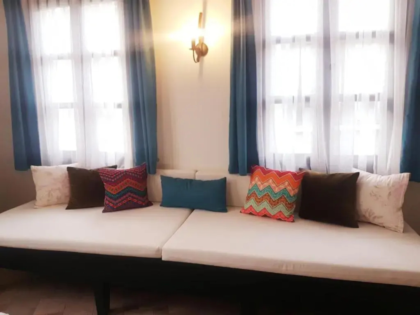 Ayvalik Rebetiko Otel