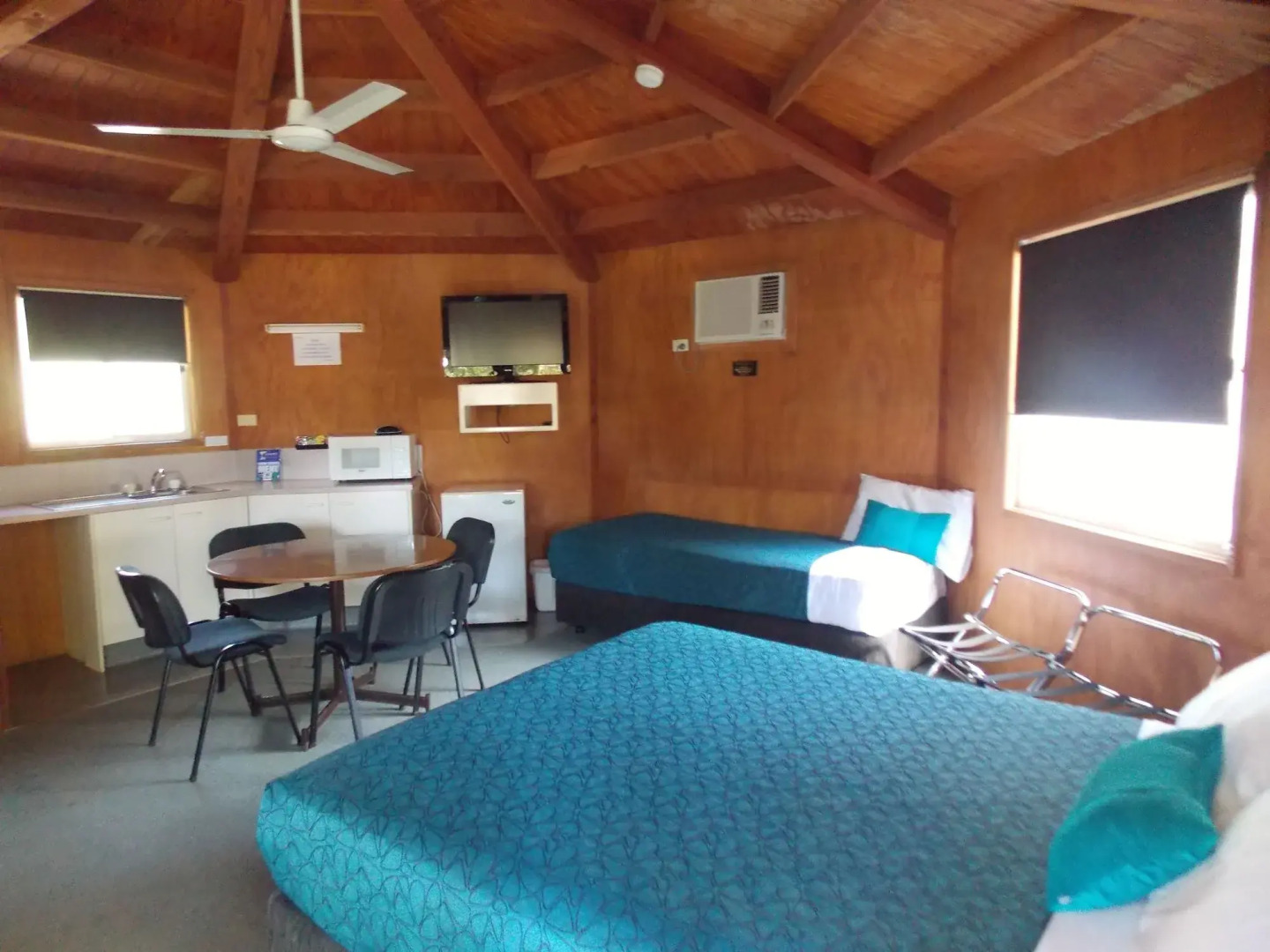 Wunpalm Motel & Holiday Cabins