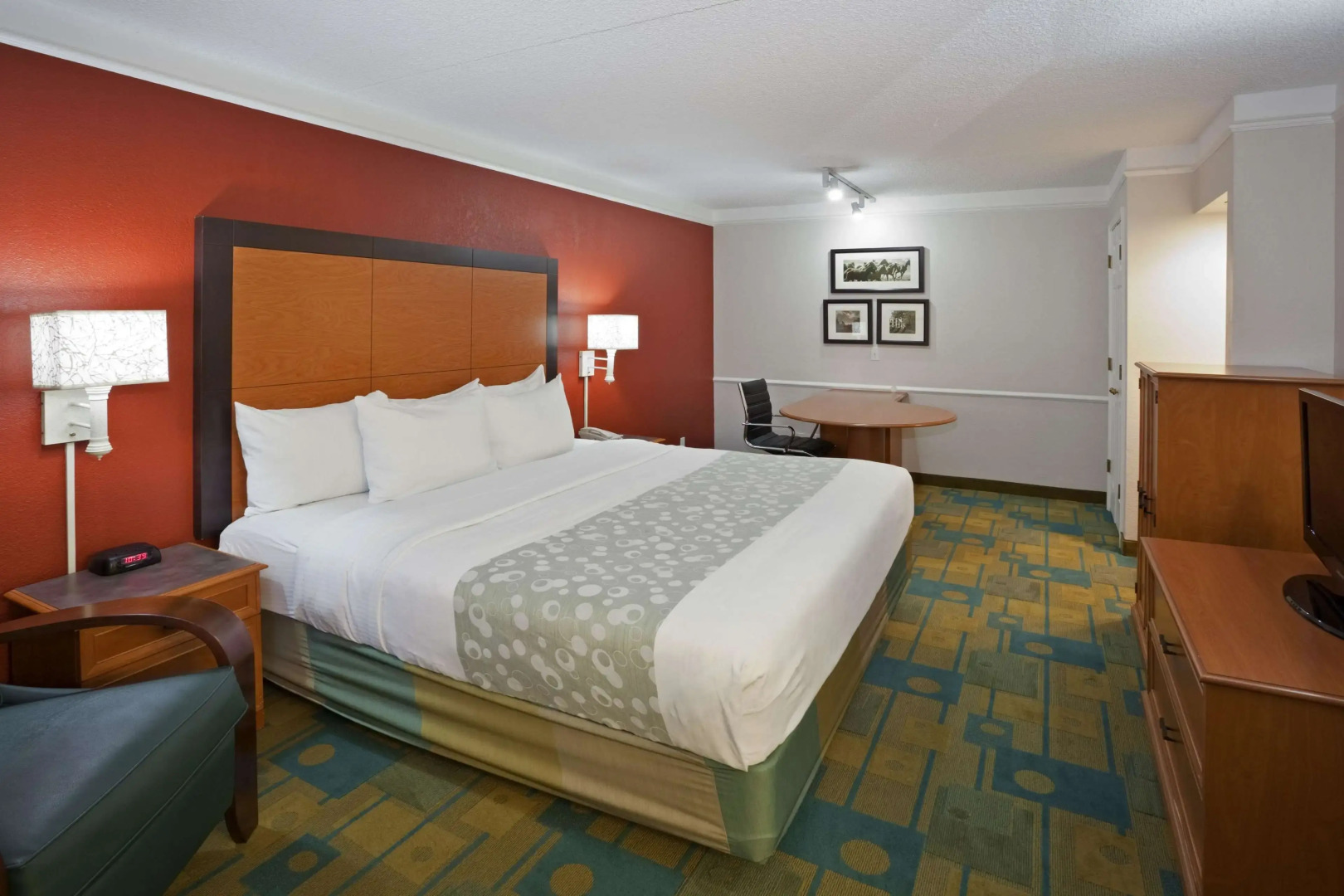 La Quinta Inn by Wyndham Phoenix Sky Harbor Airport