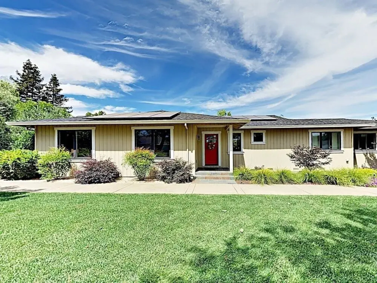 399 Treehaven Ln Home