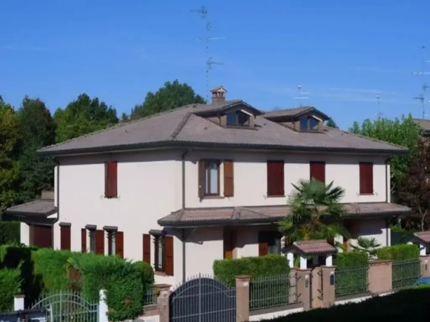 B&B La Donna Con La Valigia