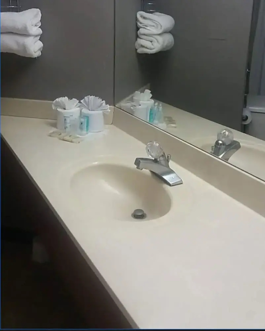 Cascadia Hotel