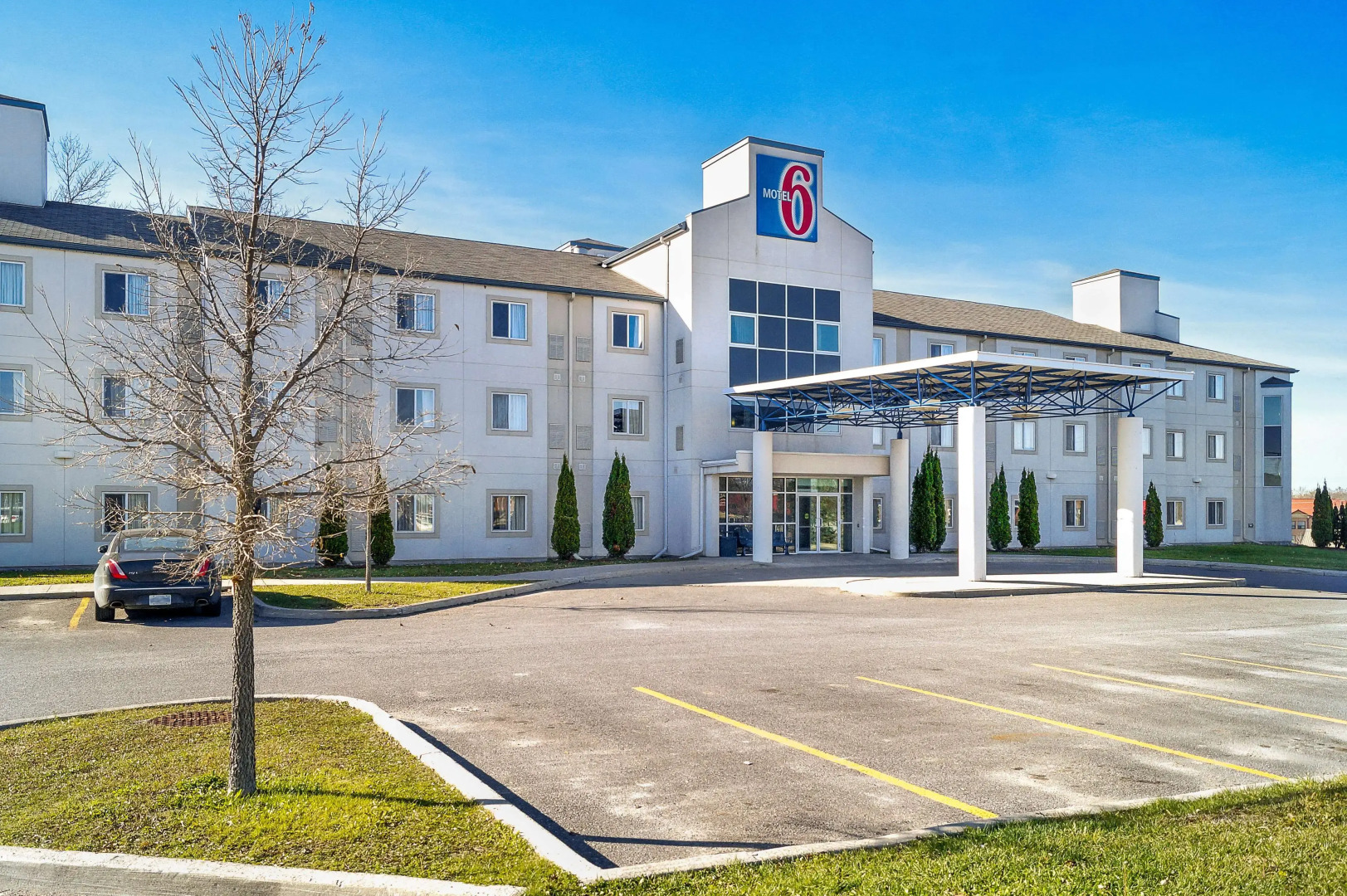 Motel 6 Peterborough, ON