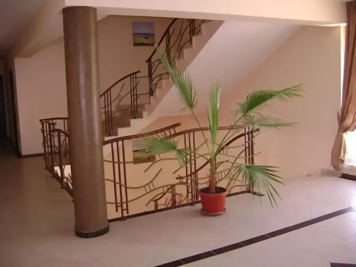 Family Hotel Kandrovi