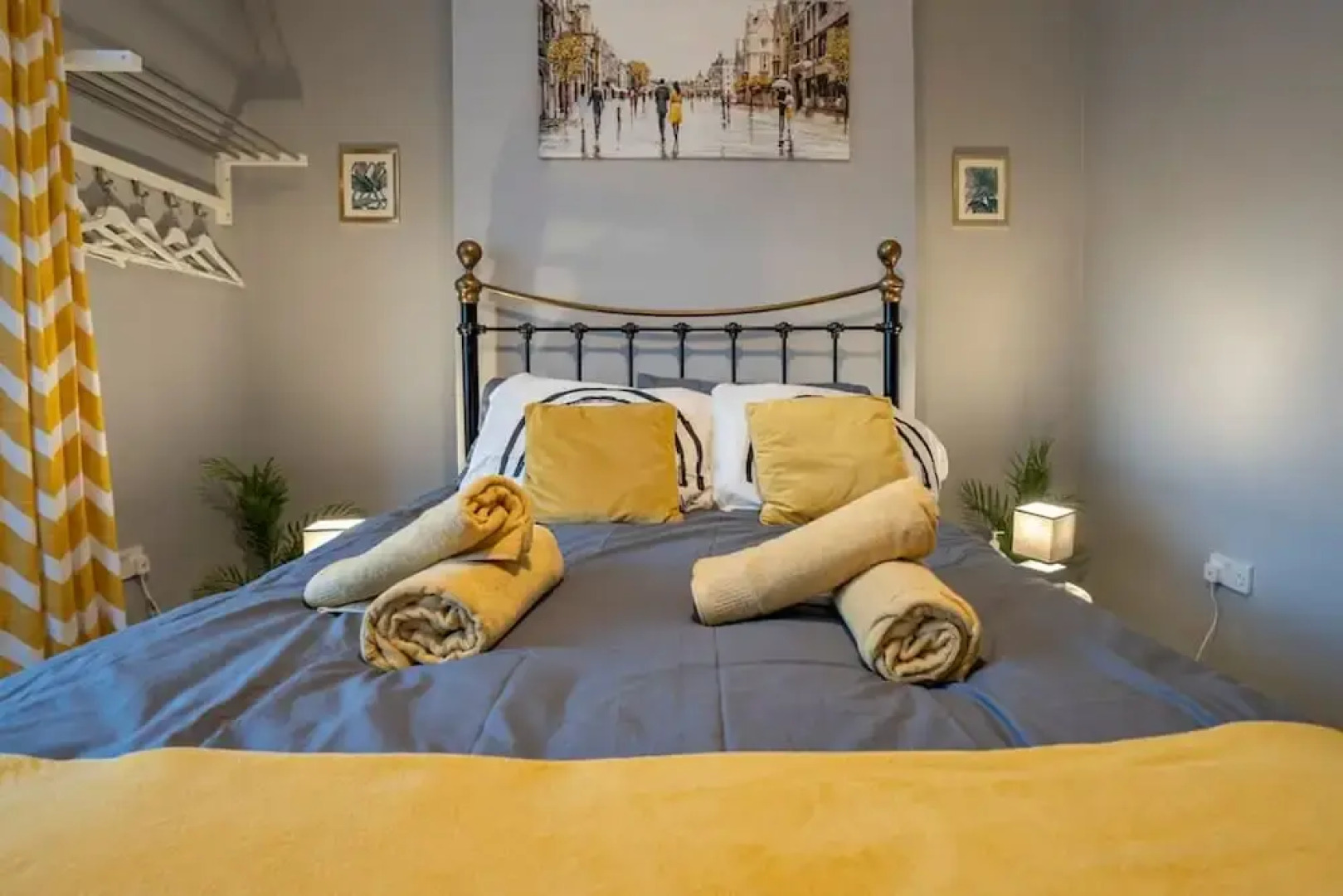 Near A1 Motorway - Free Parking