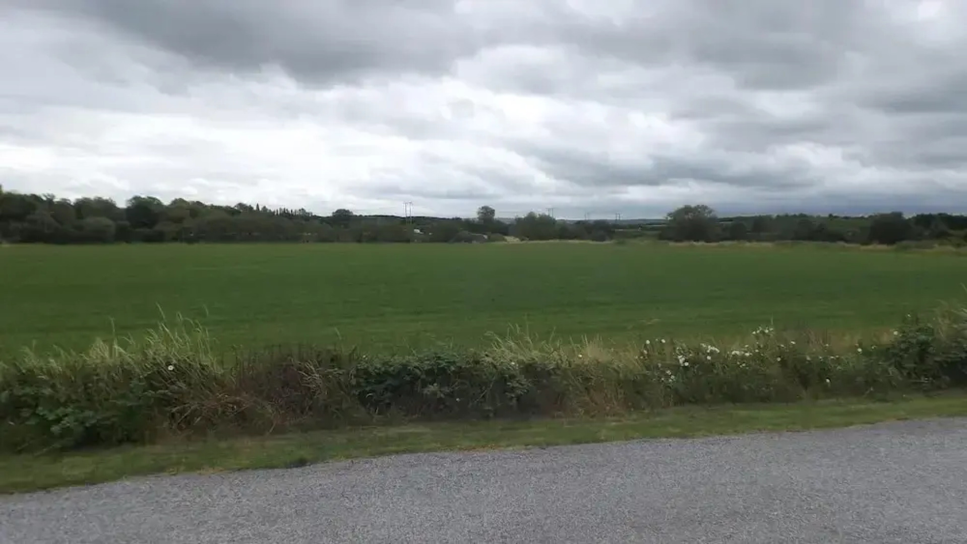 Spacious 3 Bedroom Cabin at Avonvale Holiday Lodge