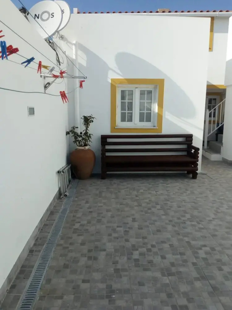 House With 2 Bedrooms in Vila Nova de Santo André, With Enclosed Garde