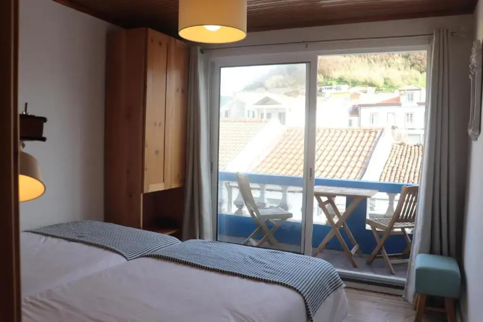 Porto Pim Guest House