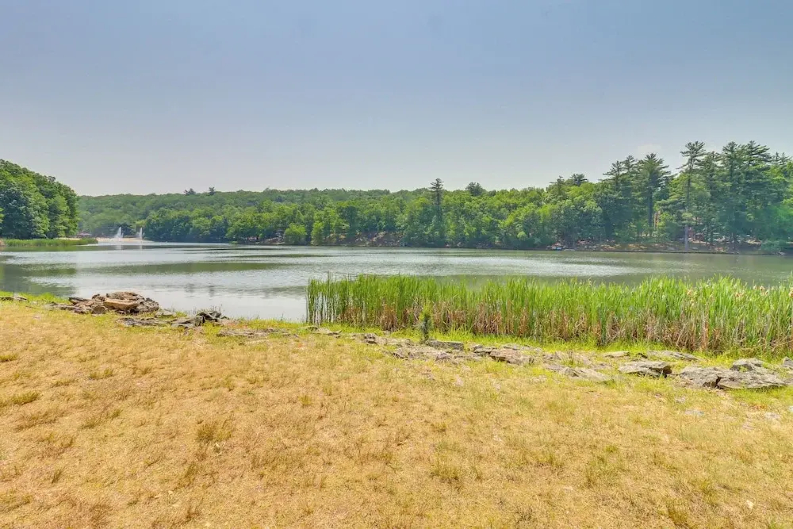 Gas Grill, Lake Access: Scenic Poconos Retreat!