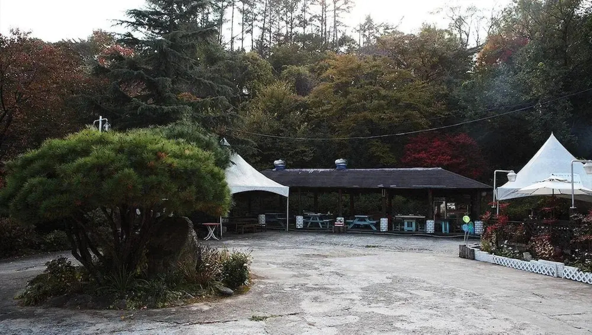 Muju Bakam Villa Pension