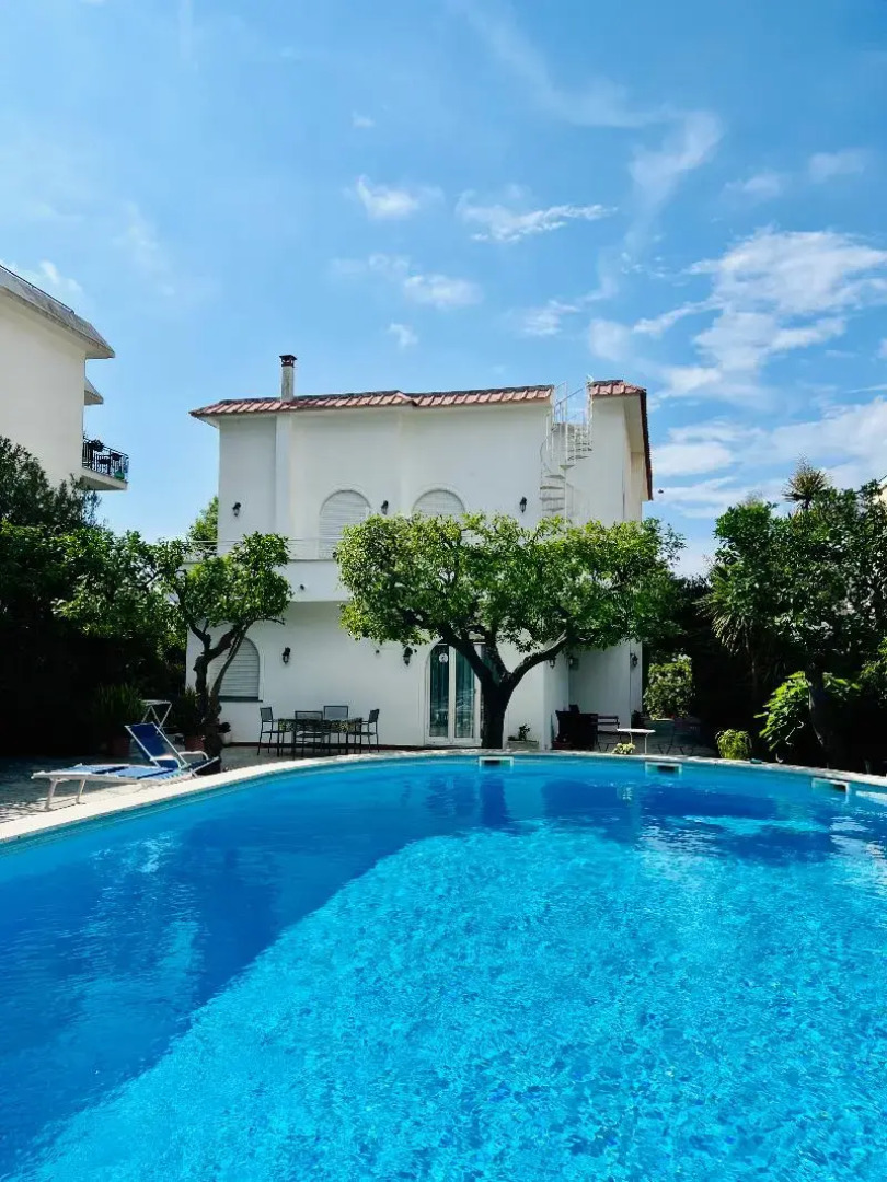 YourHome - Villa Sorrento