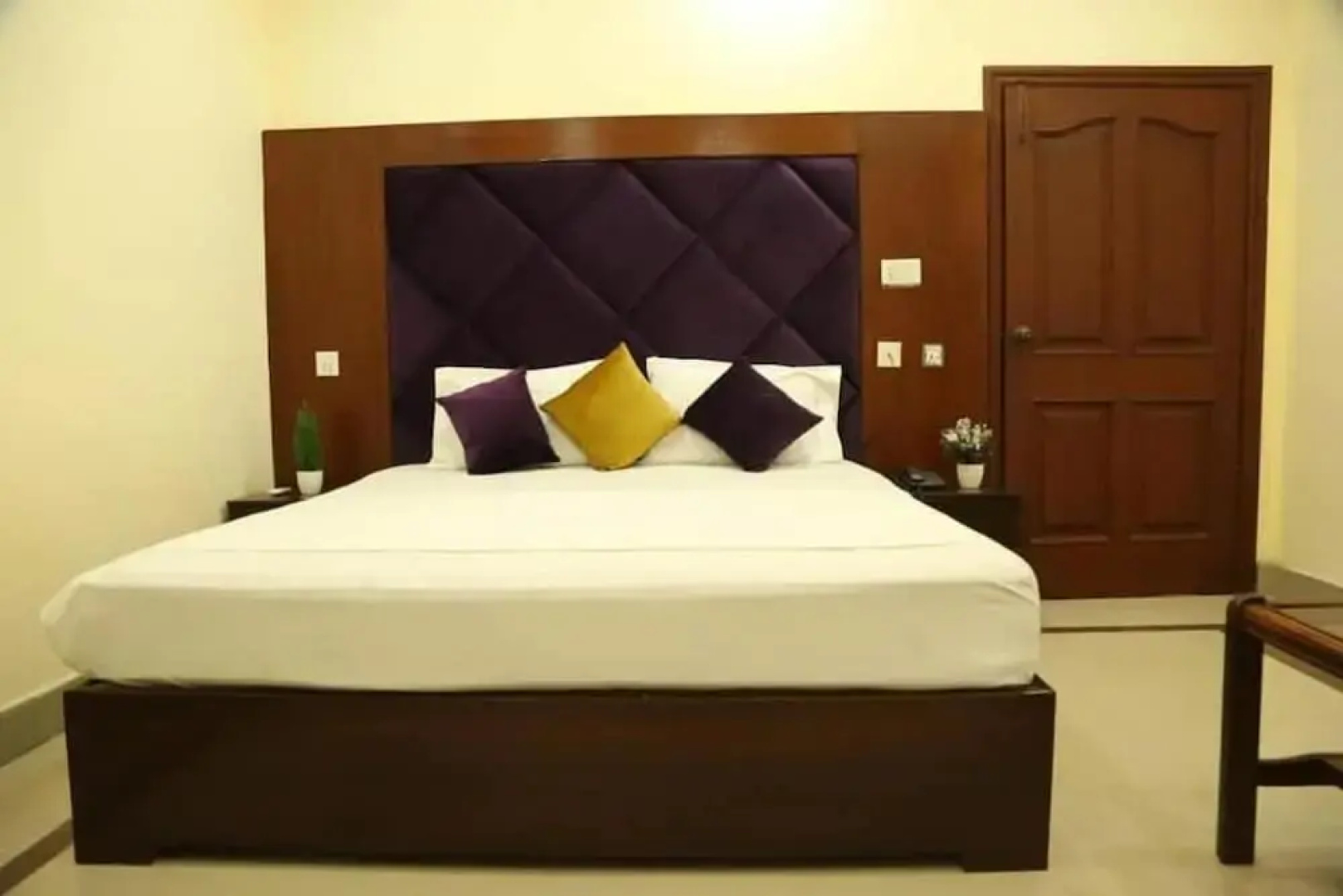 Hotel Pak Continental