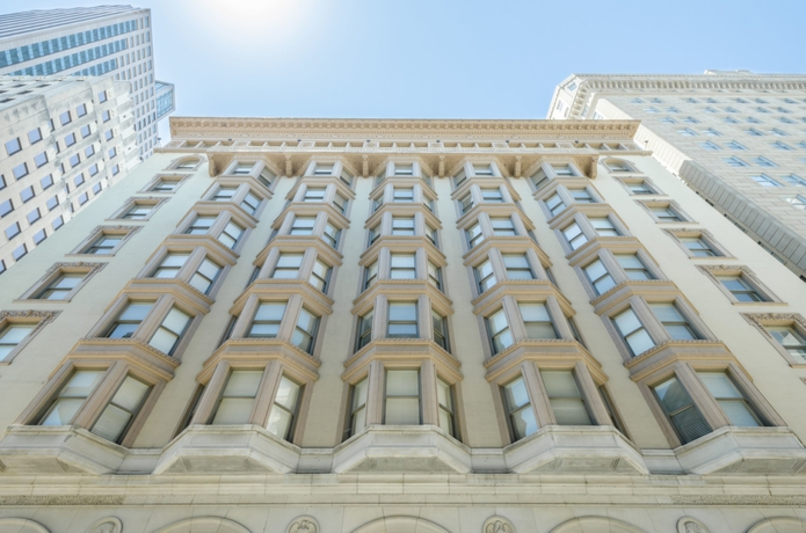 Common Street Apartment by Stay Alfred