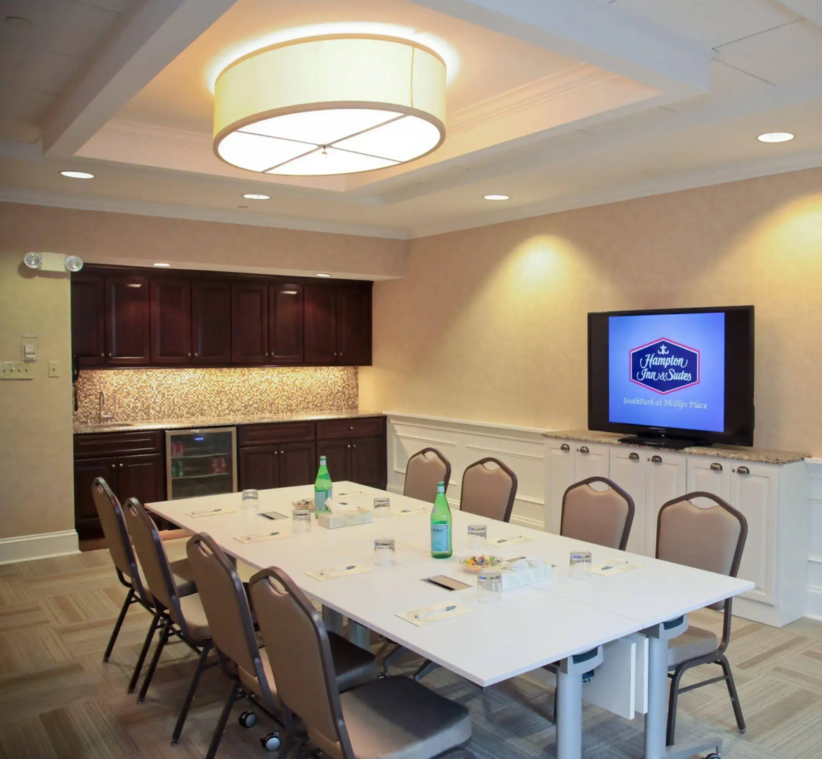 Hampton Inn & Suites Charlotte/South Park at Phillips Place