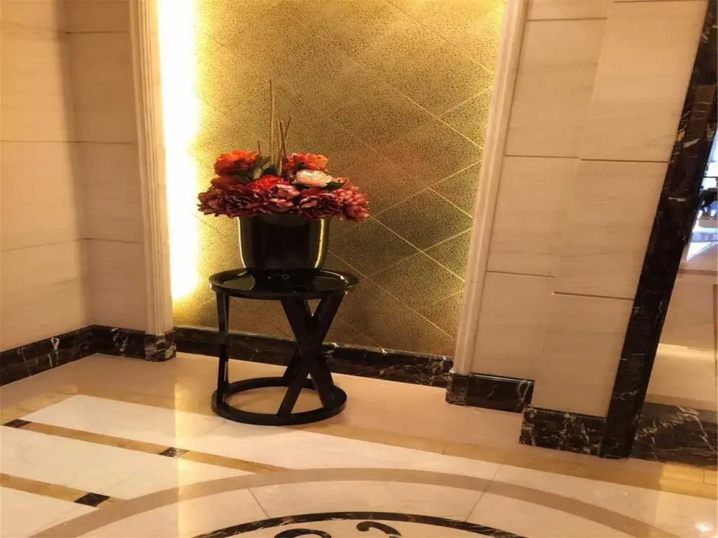 Tian An Guo Hui Luxury Hotel