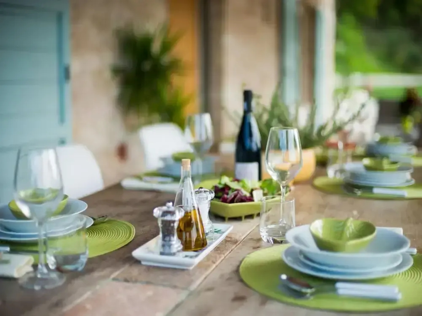 Chic Villa in Acqualagna with Hot Tub in Pool & Private Garden