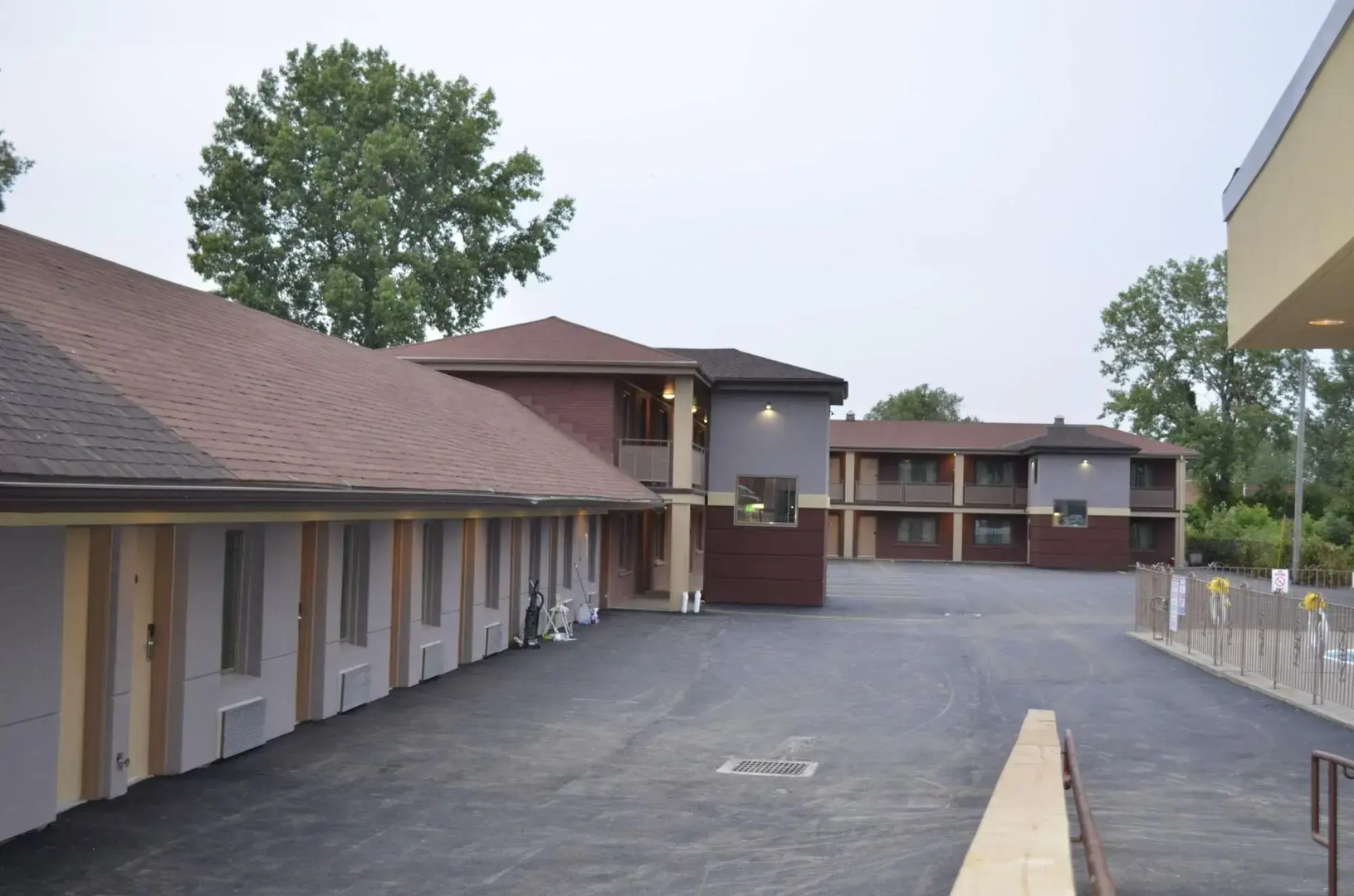 AArya Hotel By Niagara Fashion Outlets