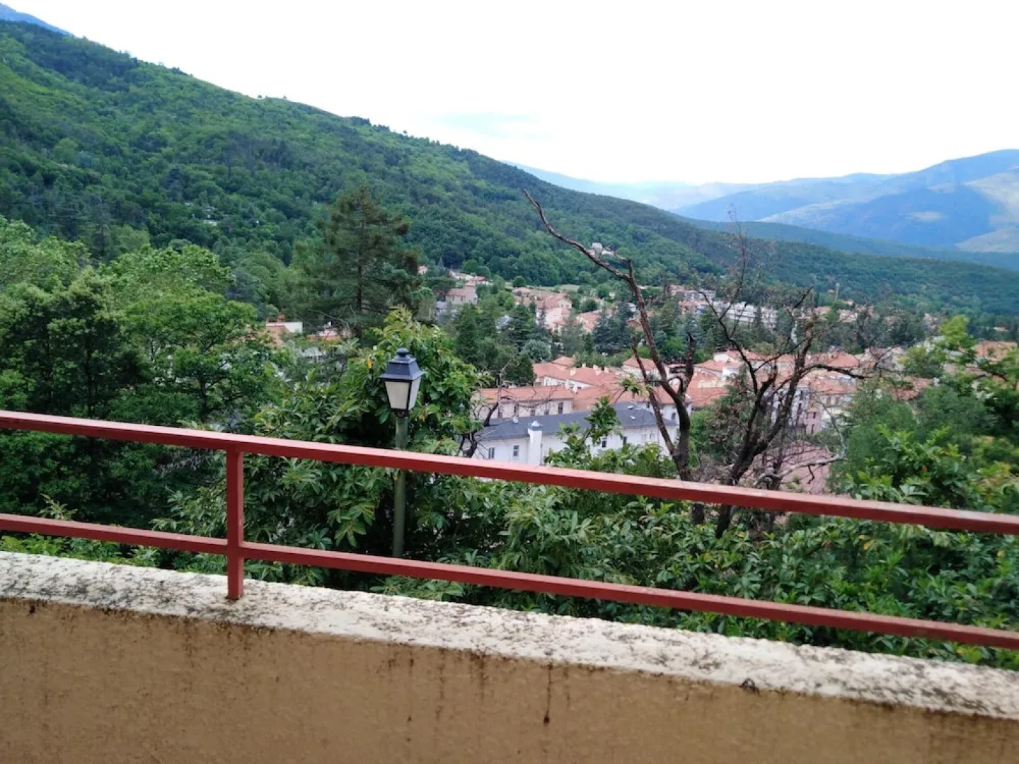 Apartment With one Bedroom in Vernet-les-bains, With Wonderful Mountain View, Terrace and Wifi