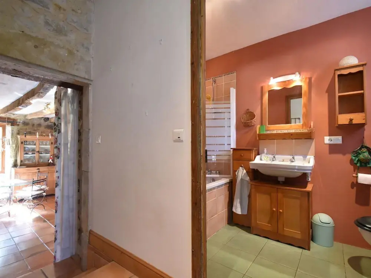 Cosy Authentic Holiday Home With Private Swimming Pool and Garden in Southern France