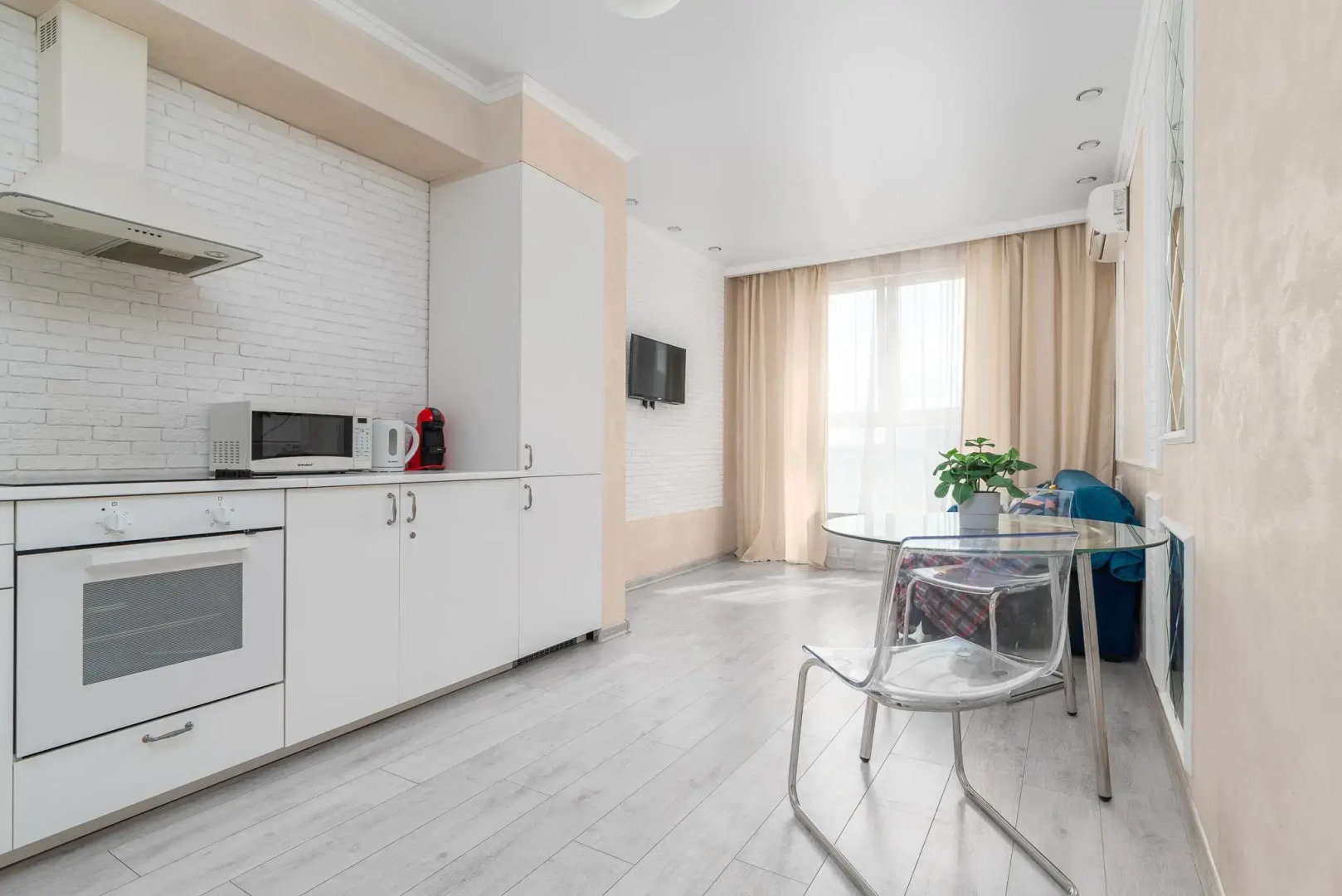 Апартаменты ТутЖивут на улице Красная 176/1