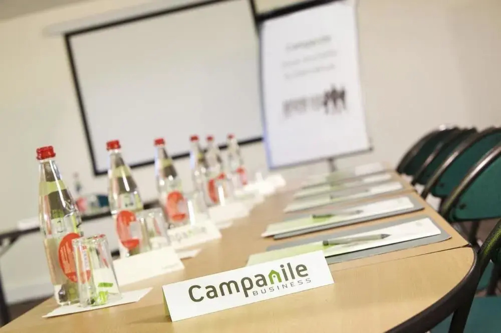 Hôtel Restaurant Campanile Issoudun