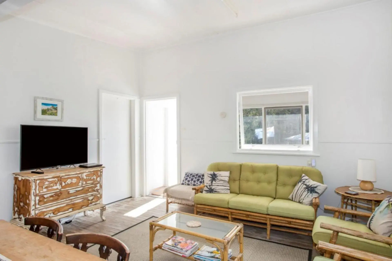 Retro Beach Cottage 681 Murramarang Rd