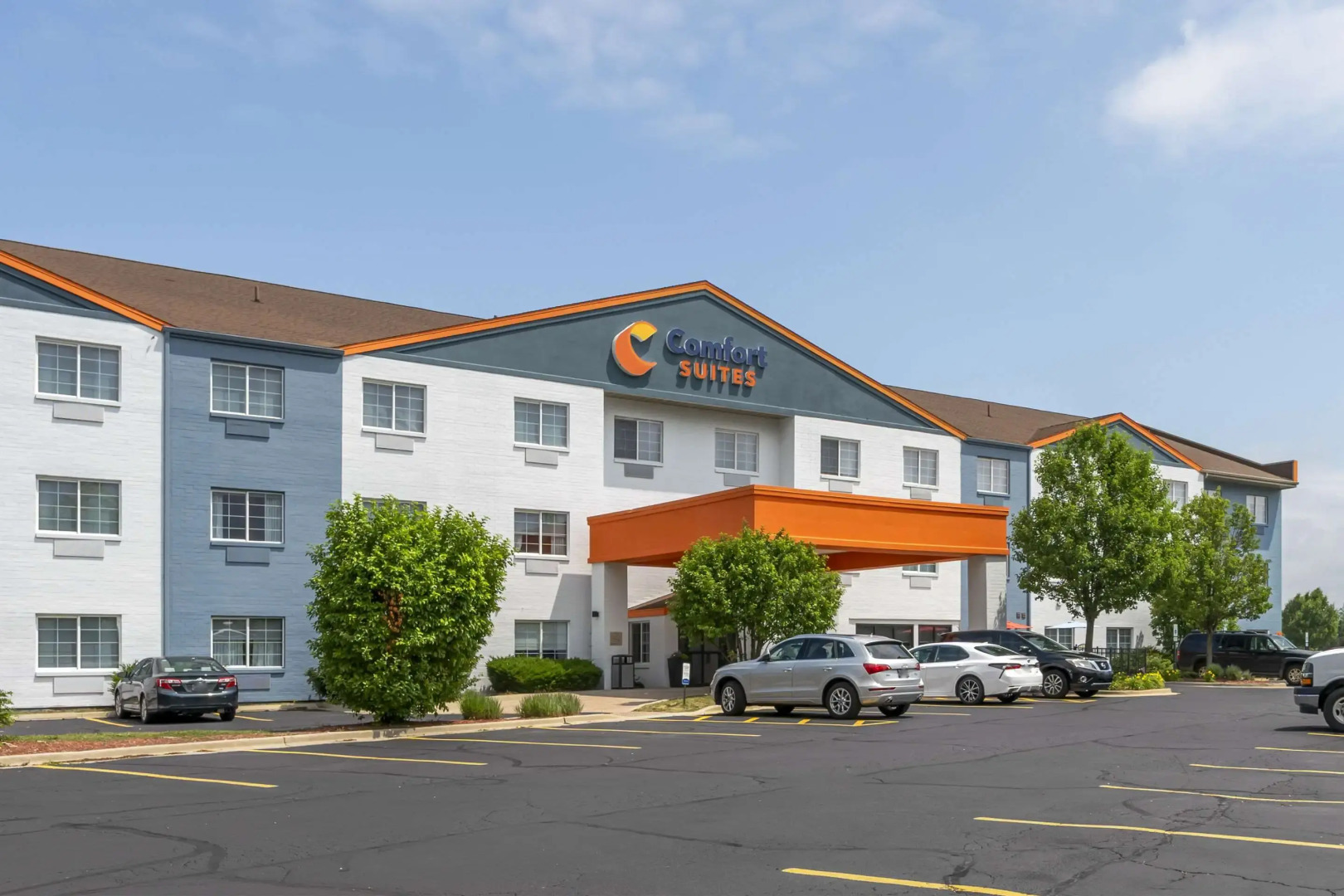 Comfort Suites Elgin