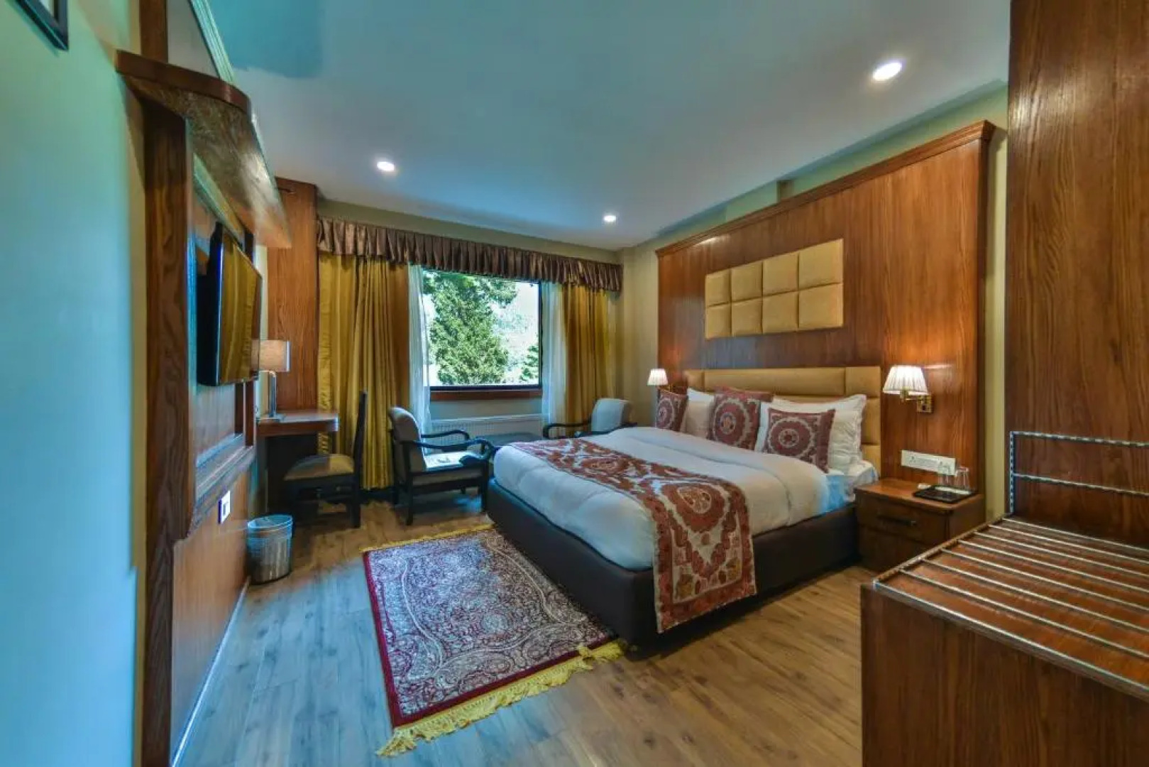 Hotel Royal Hillton, Pahalgam