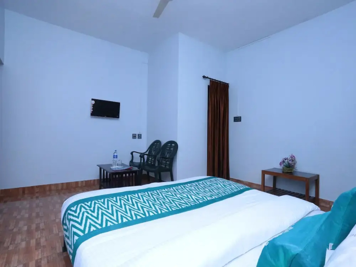 OYO 10484 Hotel Coffee County Retreat