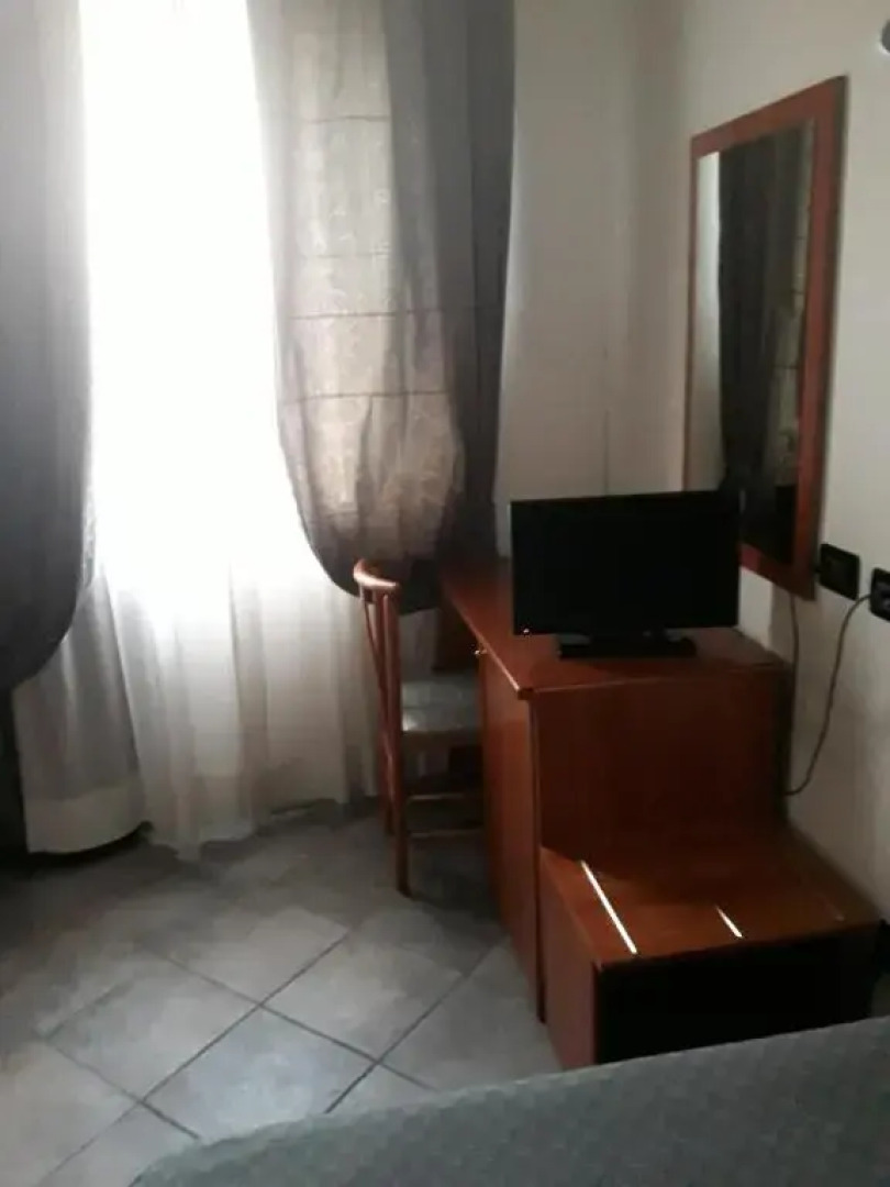 Adelphi Room & Breakfast