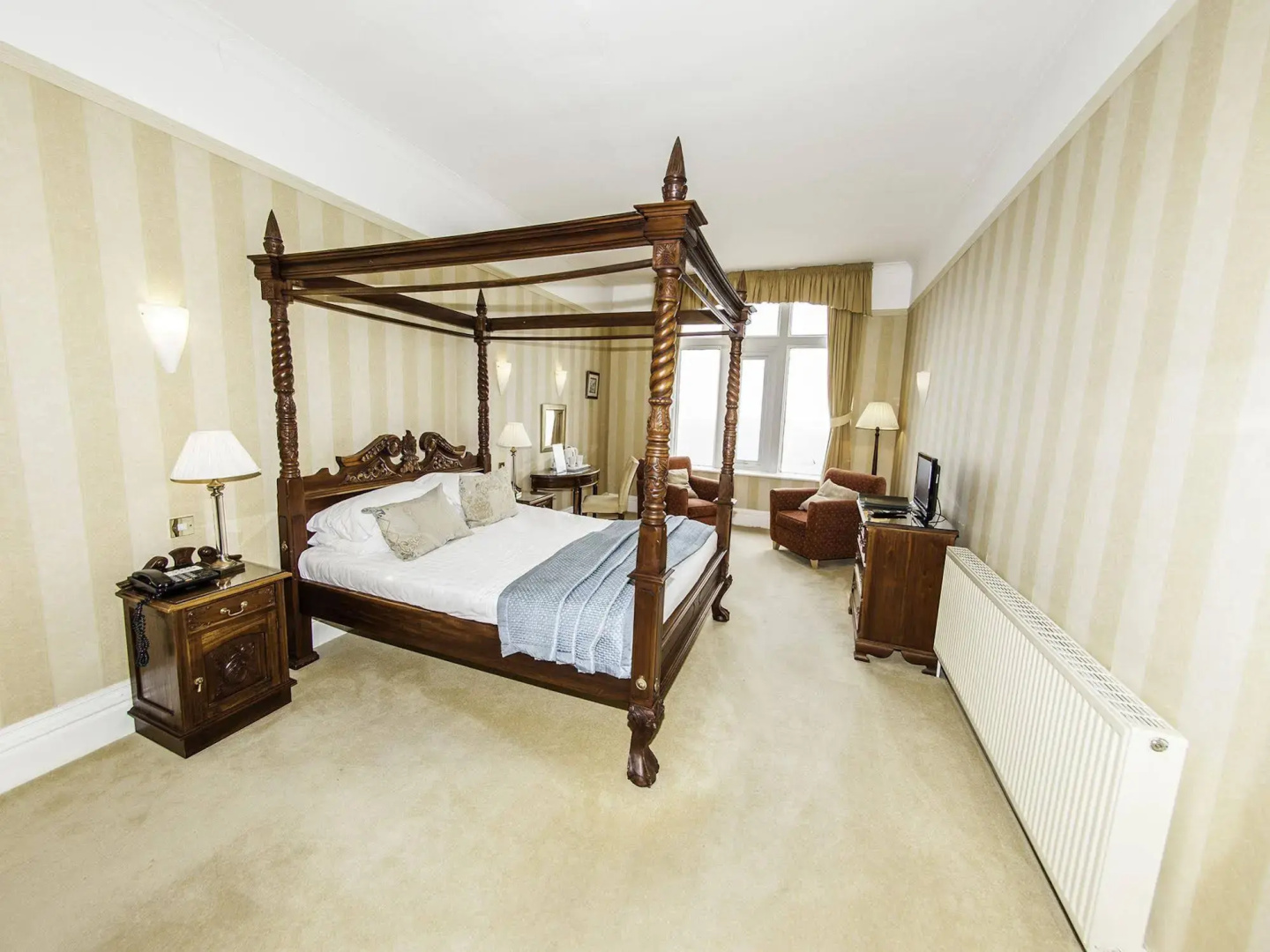Whitsand Bay Hotel