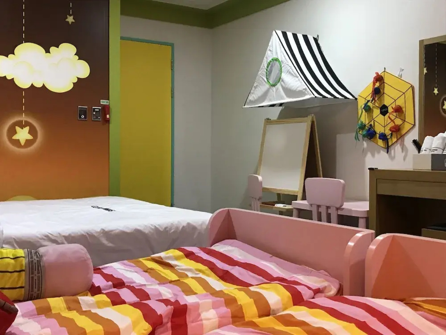 Ekonomy Hotel Gapyeong