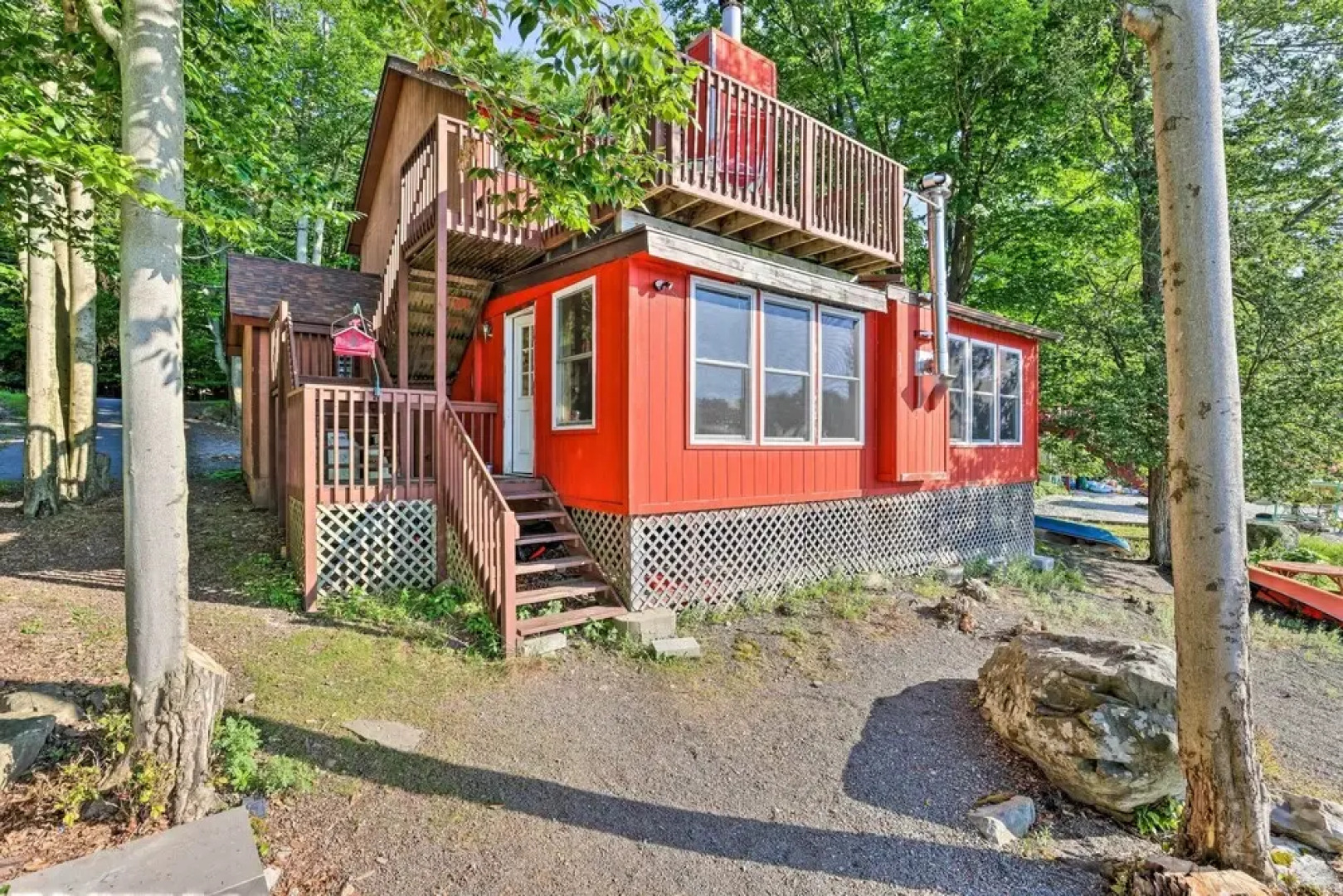 Lakefront Retreat w/ Dock & Yard in Tobyhanna!