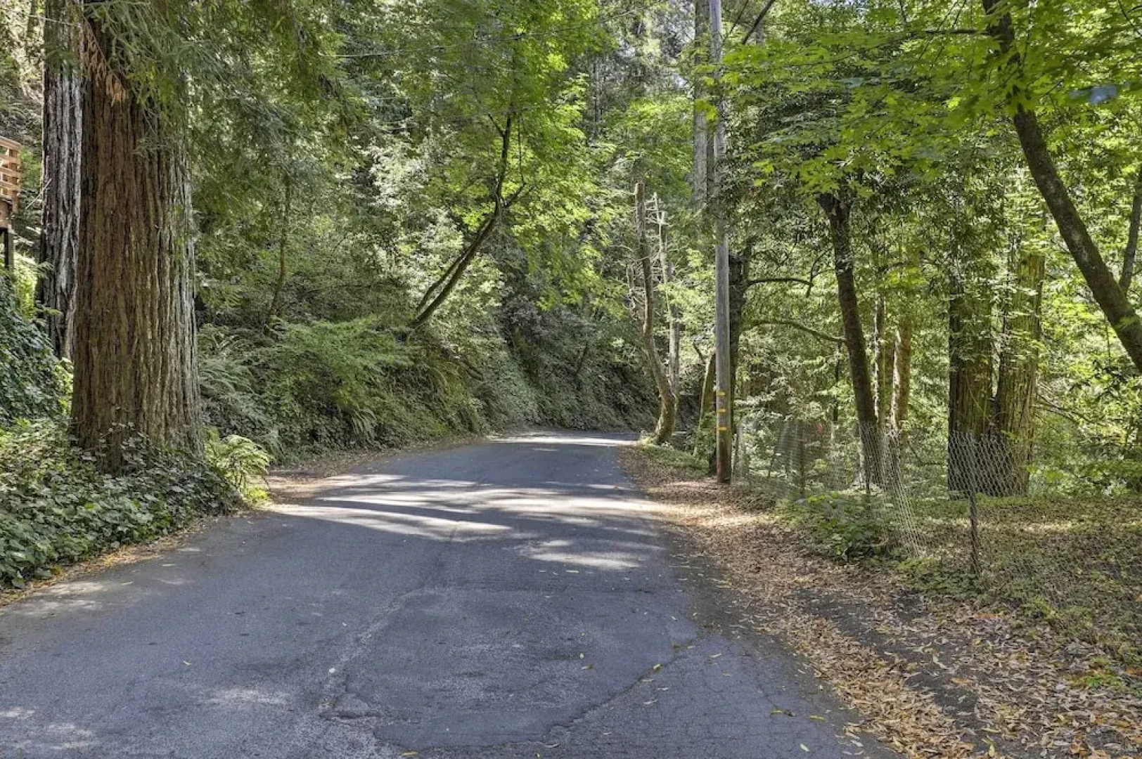 Tranquil Guerneville Home w/ Redwood Views