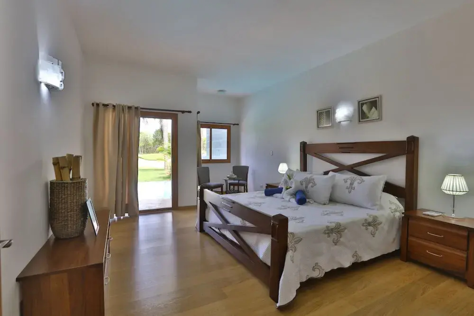 Sybaris Suites