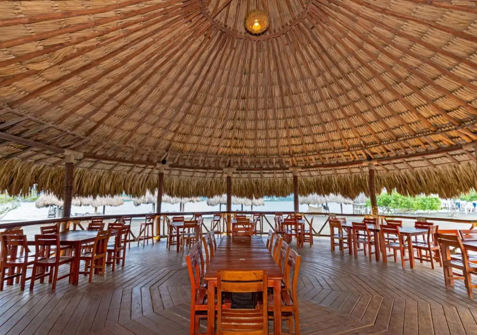 Marina Puerto Velero