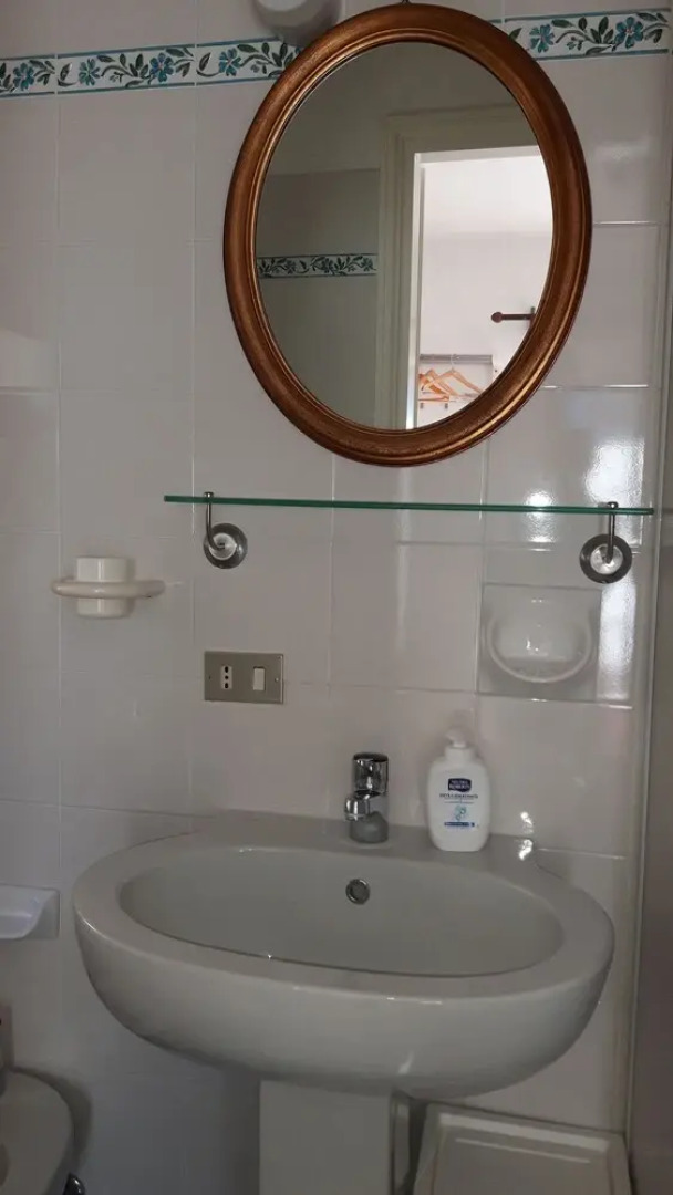 The Turr de Mezz Nesso-apartment With Lake View Room - Relaxing and Tranquil