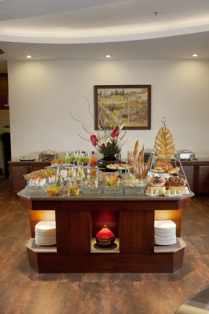 Royal Orchid Fort Resort