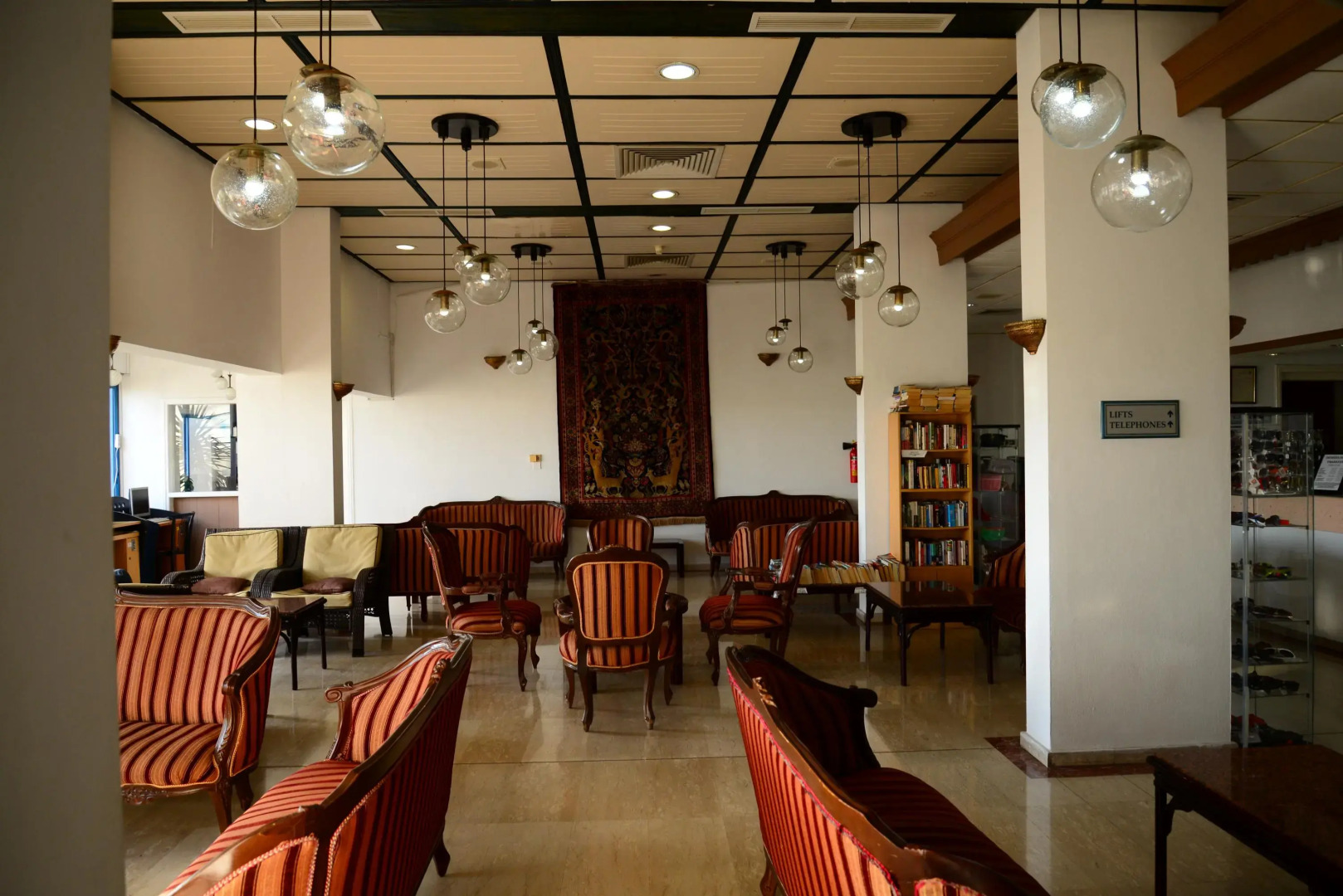 Paphiessa Hotel & Apartments