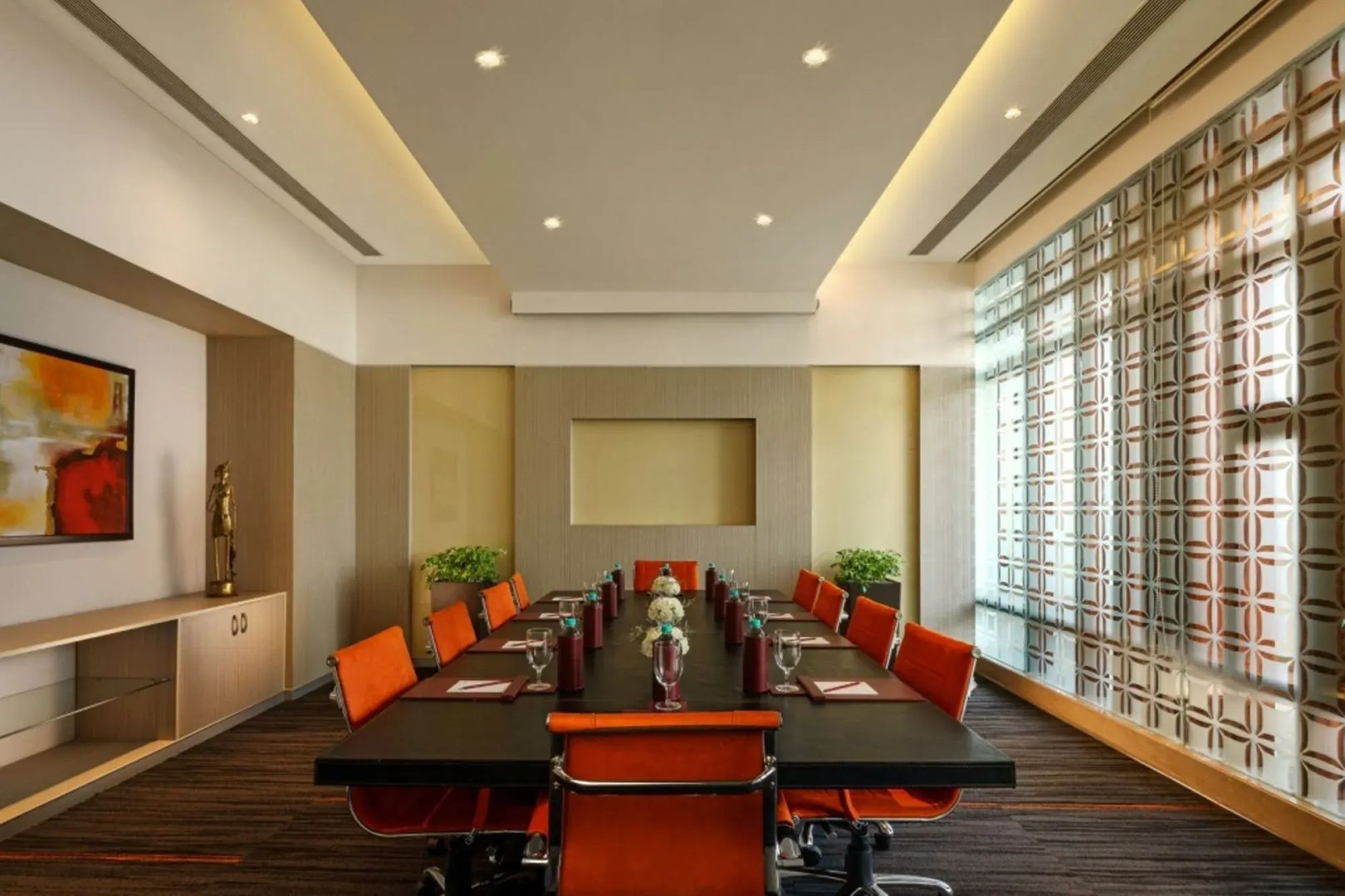 Sandal Suites Op. by Lemon Tree Hotels