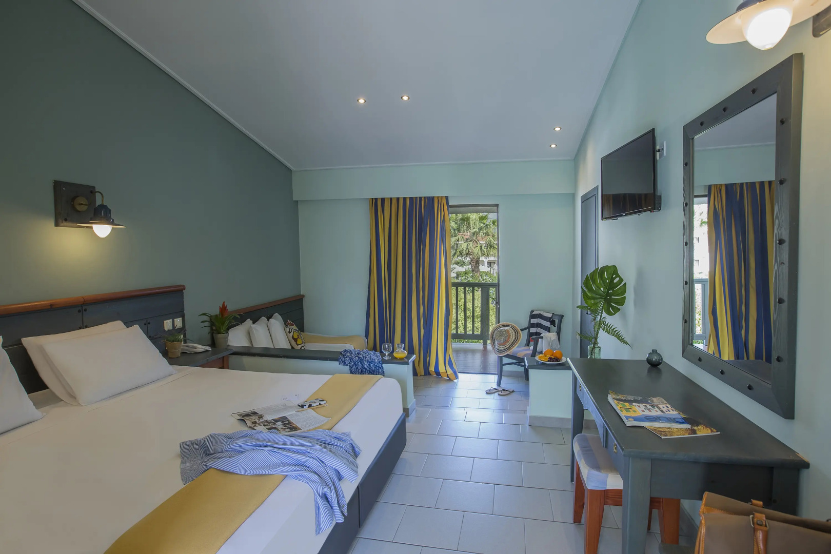 Golden Coast Hotel & Bungalows - All Inclusive