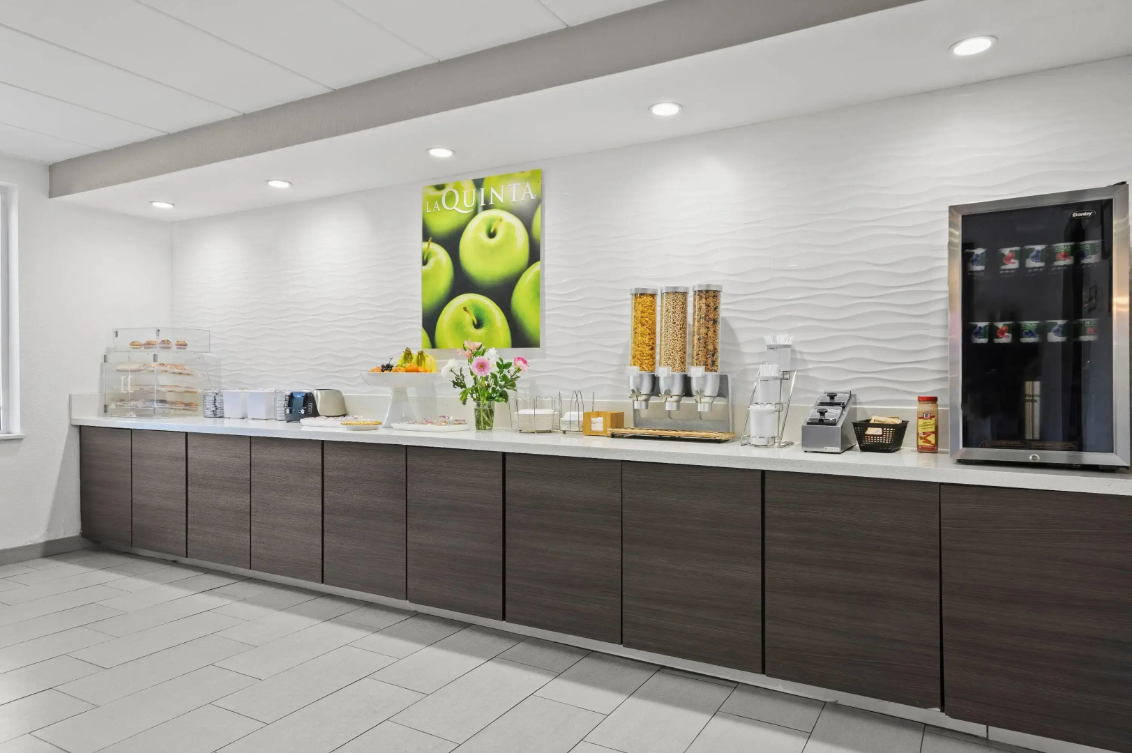 La Quinta Inn & Suites by Wyndham Sturbridge