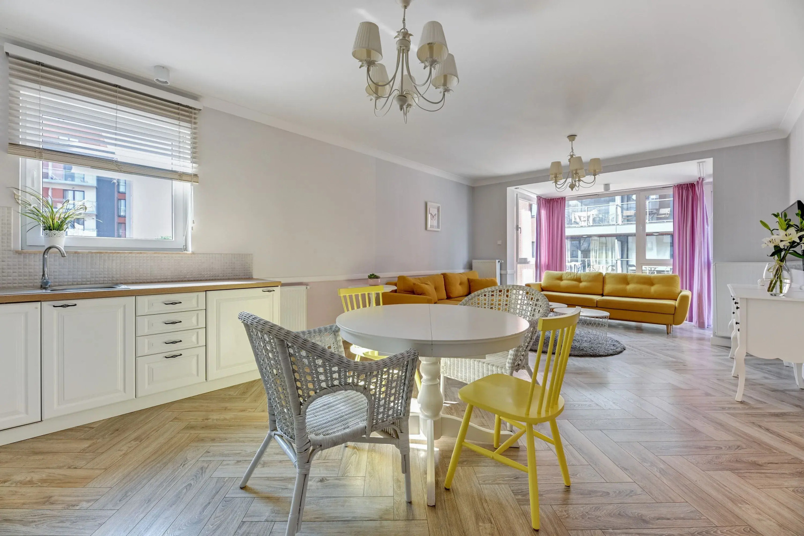 Chmielna Park by Downtown Apartments