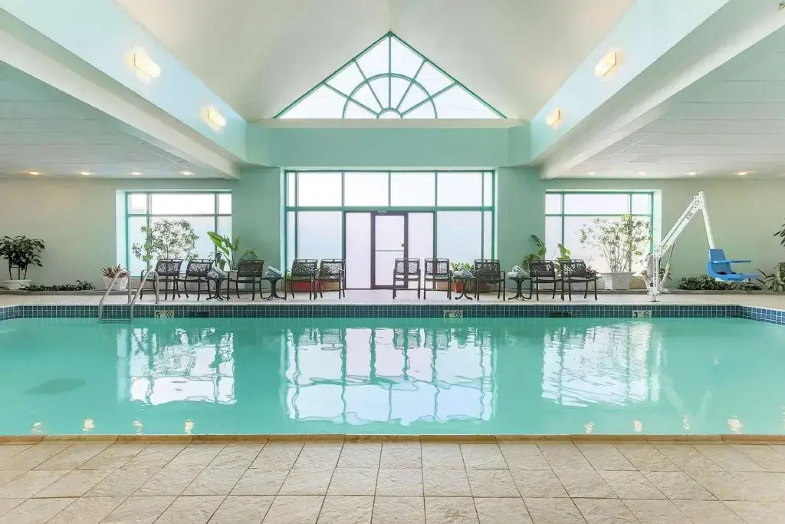 Embassy Suites by Hilton Chicago Lombard Oak Brook