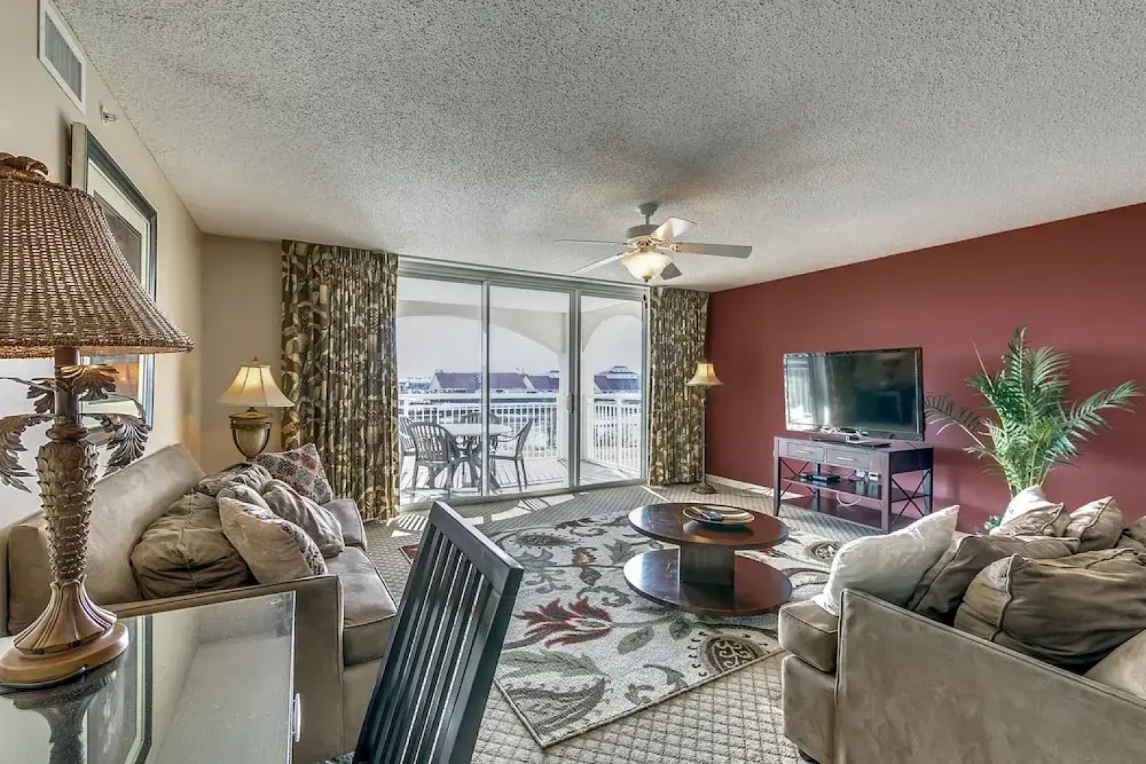 Yacht Club at Barefoot Resort by Condo-World